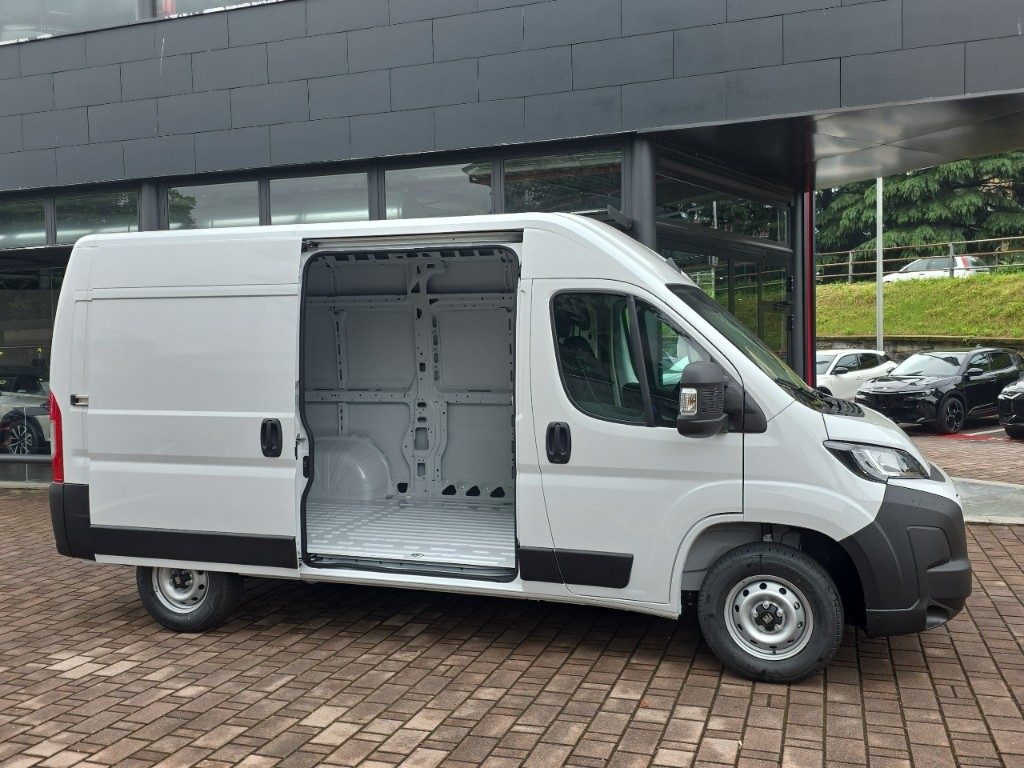23692905-img12.jpg
