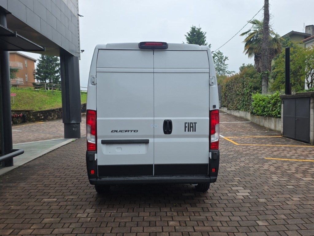 23692905-img5.jpg