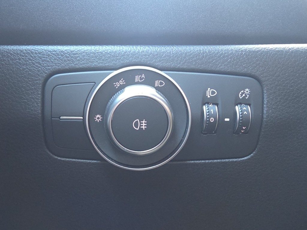 23885071-img20.jpg