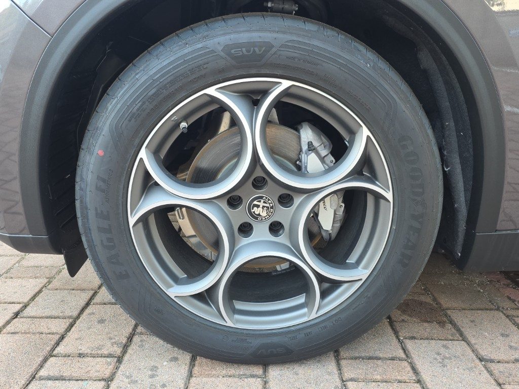 24160267-img13.jpg